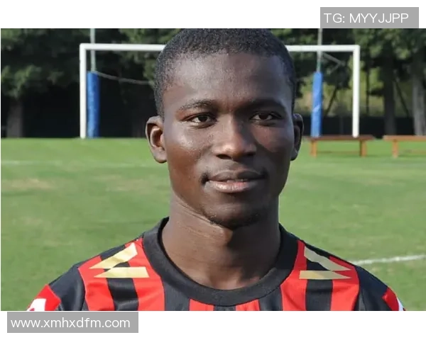 足球辫子球星的独特魅力与球场风采分析