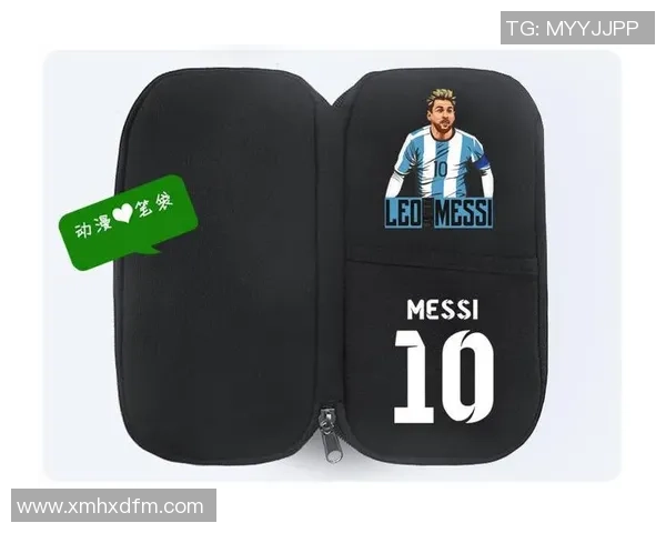 足球球星限量版文具套装 精选装备助力学业与热爱运动结合